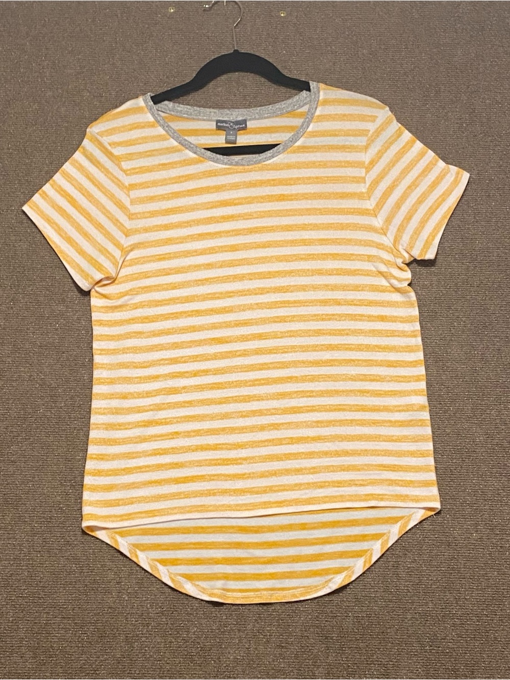 Market & Spruce by Stitch Fix Mustard Yellow and White Striped Short Sleeve Tee